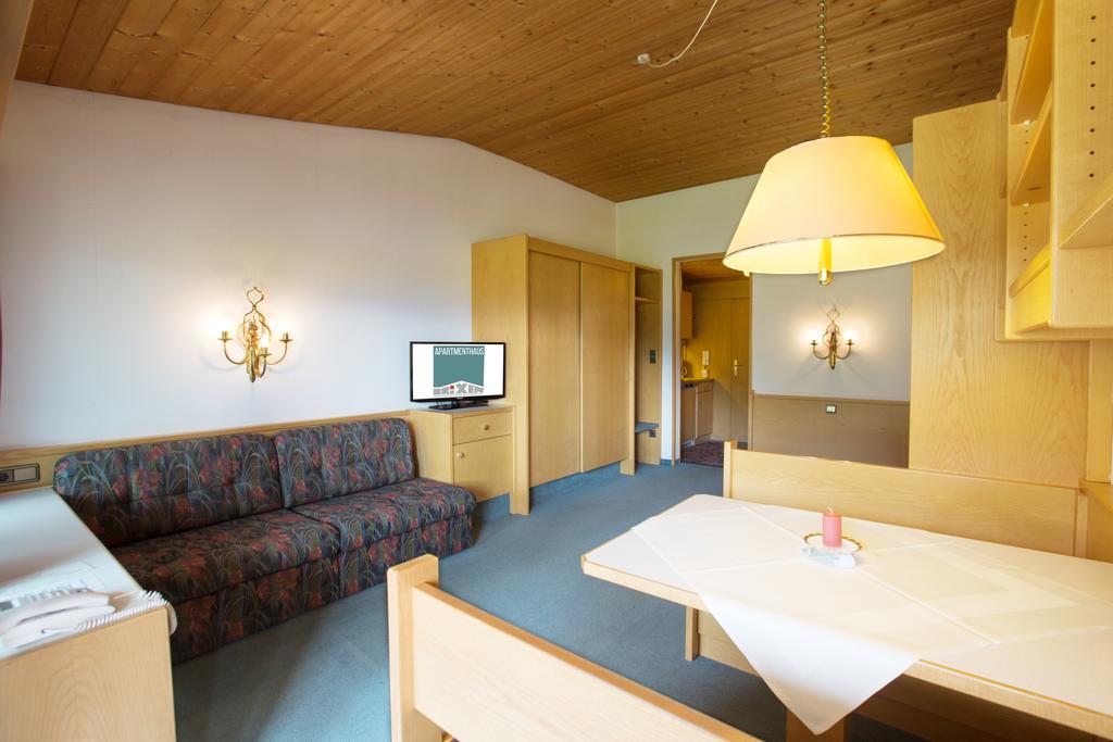 Apartmenthaus Brixen & Haus Central Brixen im Thale Pokój zdjęcie