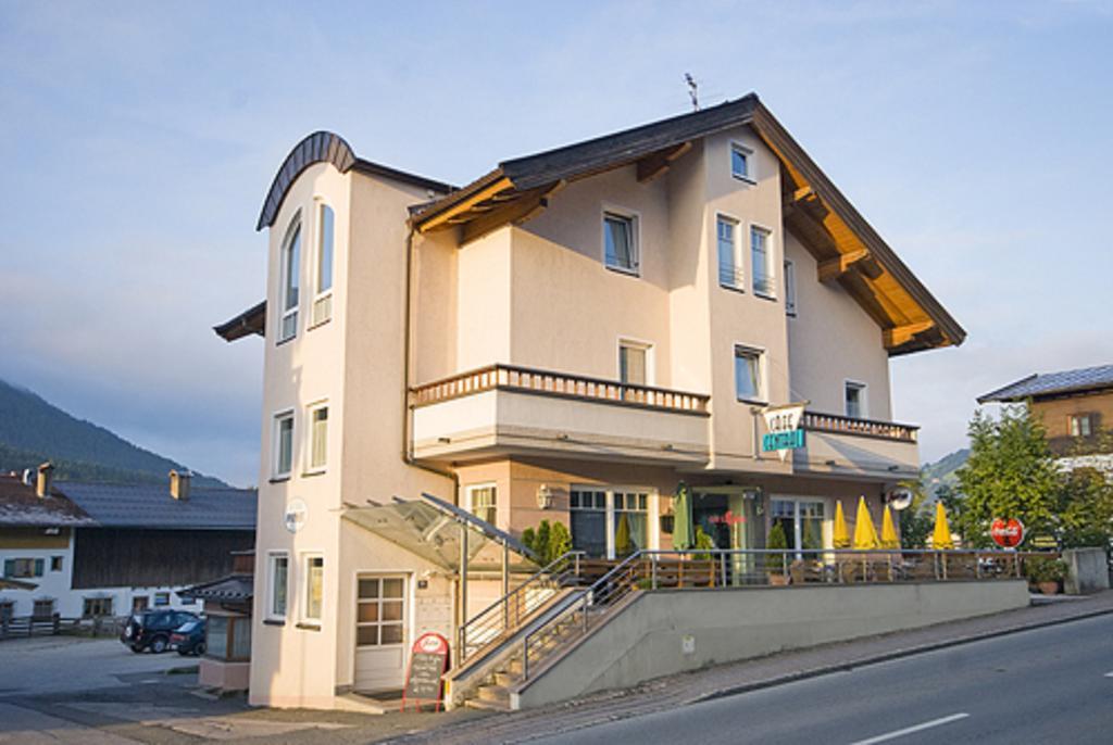 Apartmenthaus Brixen & Haus Central Brixen im Thale Zewnętrze zdjęcie